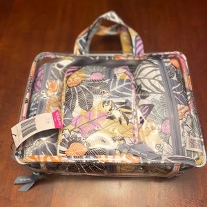 Vera Bradley 4 Pc Cosmetic Organizer PALM FLORAL. NWT.